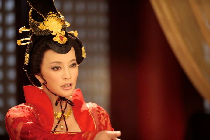 李旦的母亲和儿子都是千古一帝，而他十年皇帝路却是窝囊的傀儡
