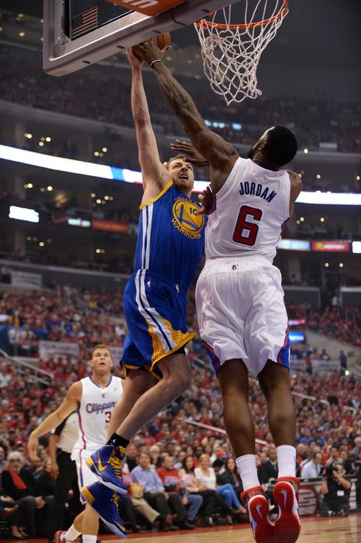 快船vs勇士视频直播（经典：2014年勇士VS快船G2 库里对决保罗 勇士战快船！含录像）