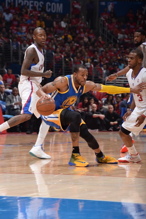 快船vs勇士视频直播（经典：2014年勇士VS快船G2 库里对决保罗 勇士战快船！含录像）