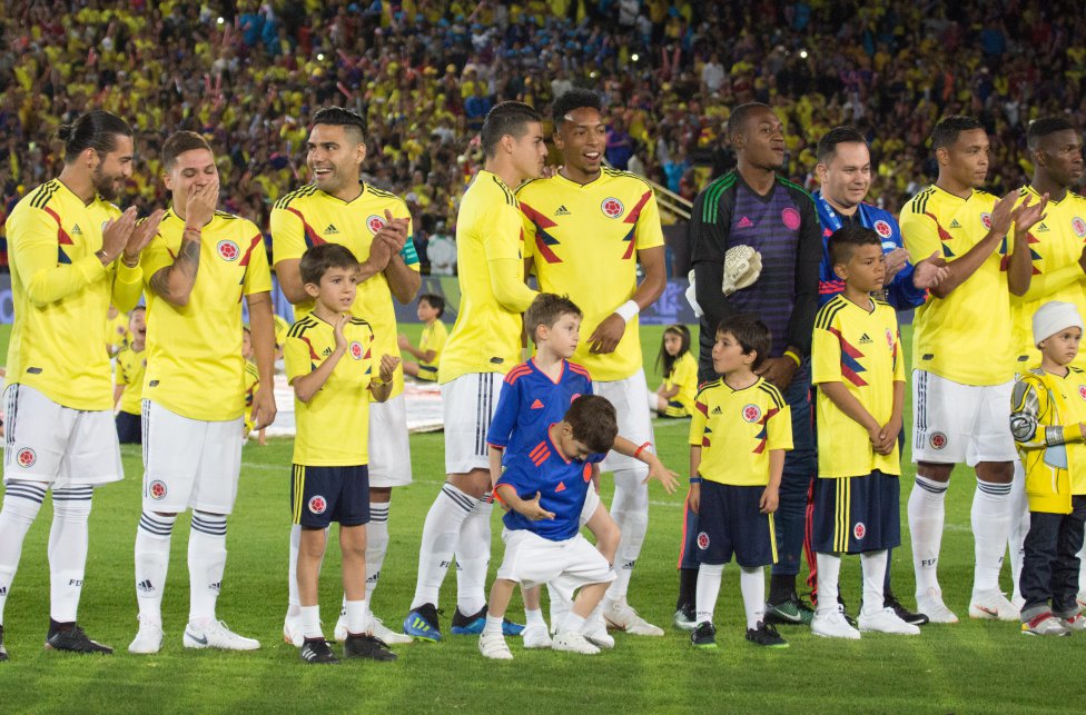 哥伦比亚世界杯最新名单(曝哥伦比亚队世界杯25人大名单：申花莫雷诺落选 J罗法尔考领衔)