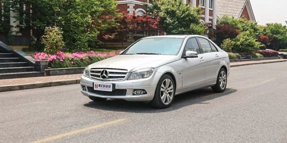2013款奔驰c200(三十万买) - 四帝国车市
