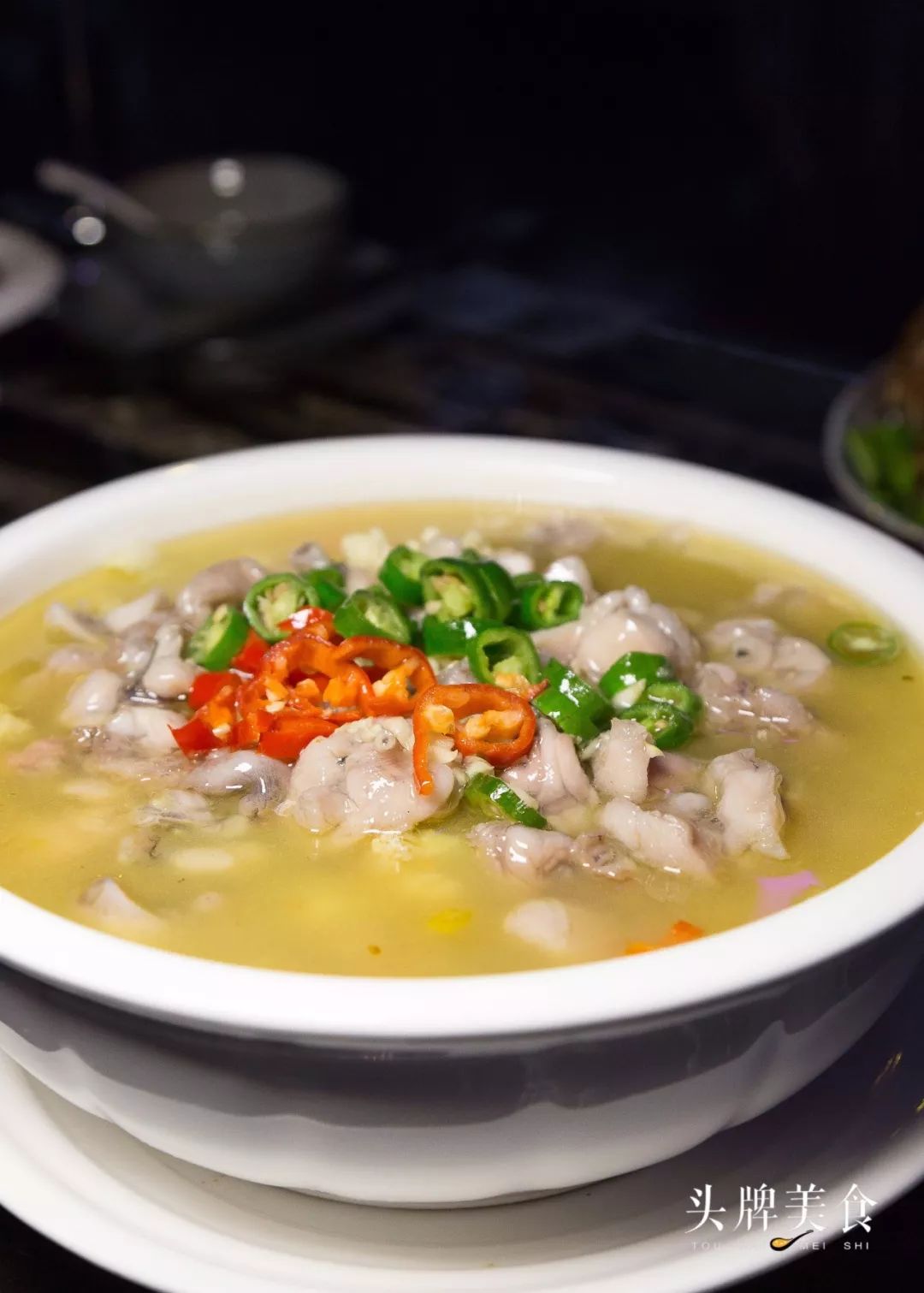 关于足球好听的饭店名字四个字（决战世界杯！福州首家足球主题餐吧来袭，好酒配好球，征服你的胃）