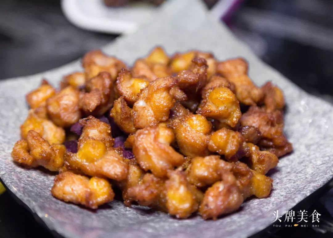 关于足球好听的饭店名字四个字（决战世界杯！福州首家足球主题餐吧来袭，好酒配好球，征服你的胃）