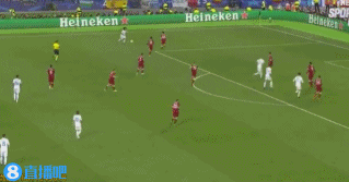 2002年世界杯贝克汉姆经典进球（演绎足球之美！盘点足坛历史15大逆天进球）