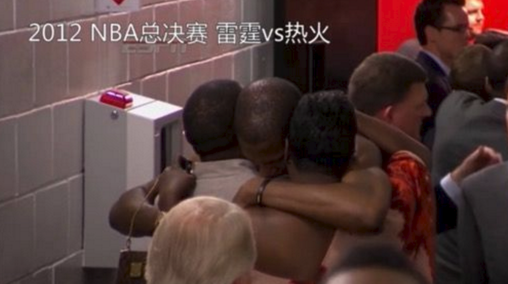 都哪些nba球员哭了(强者的眼泪！詹皇乔丹夺冠后泪崩，麦迪含泪连说11次对不起)