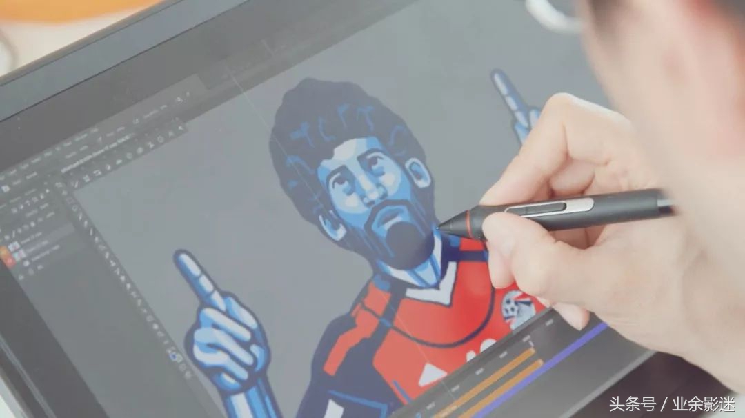 世界杯梅西照片调色（C罗、梅西们不仅变成了动画，还都被绣在了挂毯上）