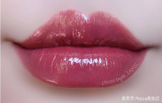 平价YSL口红颜色真的可以很像？“平价神仙水”功效也可以一样？