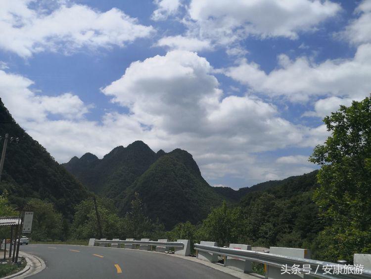 试登秦岭望秦川