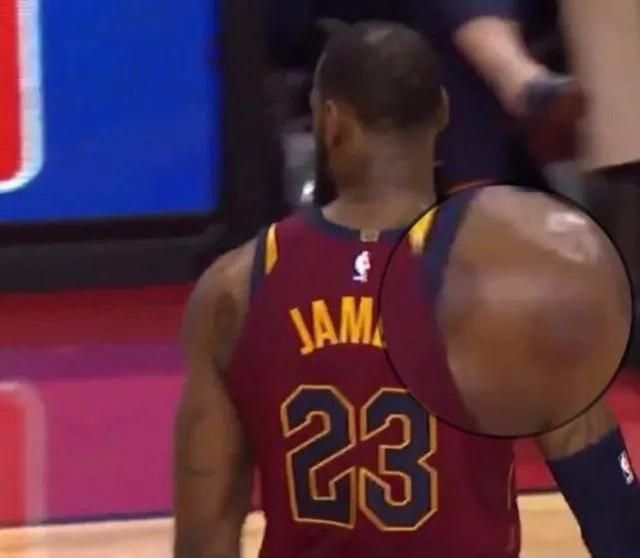 nba球员为什么要泡脚（NBA球员5大养生爱好：汤神遛狗下棋，詹皇拔罐，有人1天洗3次脚）