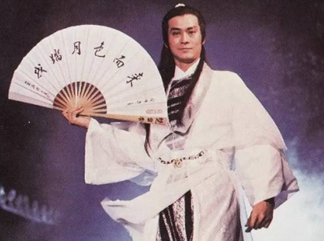 King Jing 8电视剧，Li Tweets，Canbinding，同一阶段，张伟杰占5
