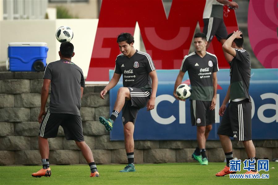 墨西哥爭(zhēng)戰(zhàn)世界杯23人（墨西哥公布世界杯23人球員最終名單）