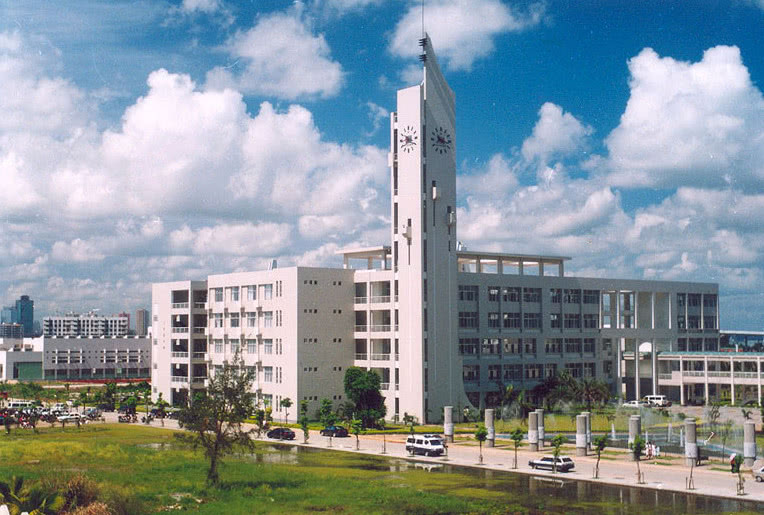 海南大学录取分数线（这三所211大学）