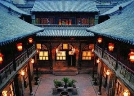 王家大院和乔家大院，谁家最有钱？