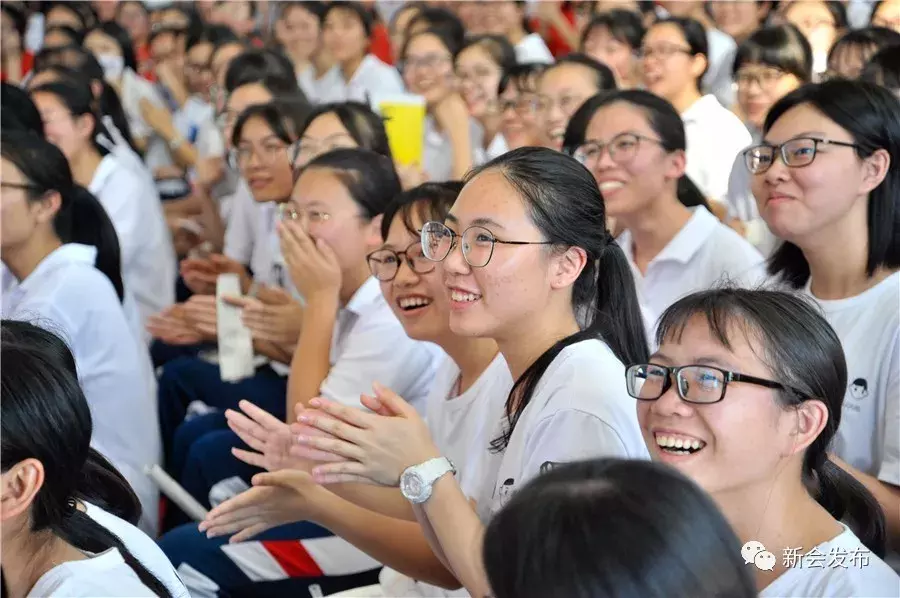 有人欢呼，有人落泪……直击新会高考考生的最后一课！