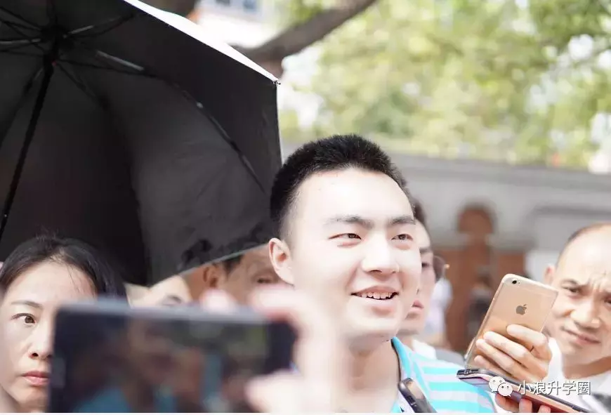 刚刚，2018四川高考作文题目出炉！三个不同年代的标语，你选哪个