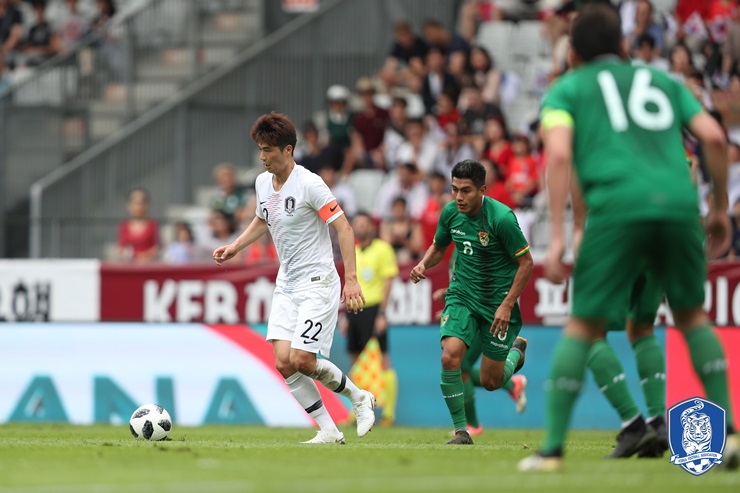 2018世界杯韩国阵型（热身：金英权首发让对手0射正 韩国0-0南美劲旅）