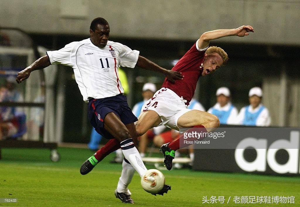 2002世界杯最大的黑马（2002韩日世界杯足球回顾，黑马lotto一鸣惊人，小众品牌逐步凋零）