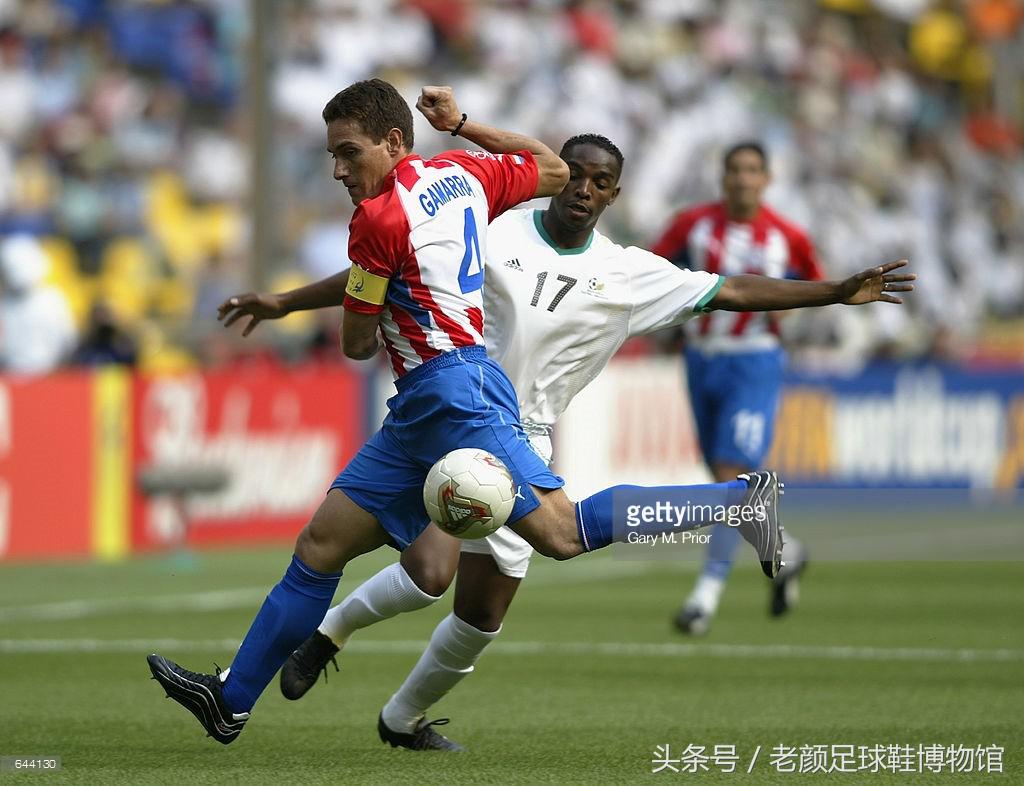 2002世界杯最大的黑马（2002韩日世界杯足球回顾，黑马lotto一鸣惊人，小众品牌逐步凋零）