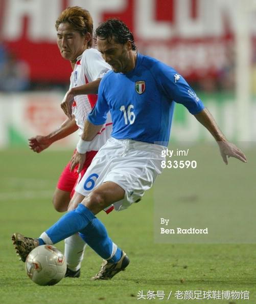 2002世界杯最大的黑马（2002韩日世界杯足球回顾，黑马lotto一鸣惊人，小众品牌逐步凋零）