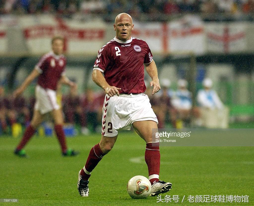 2002世界杯最大的黑马（2002韩日世界杯足球回顾，黑马lotto一鸣惊人，小众品牌逐步凋零）