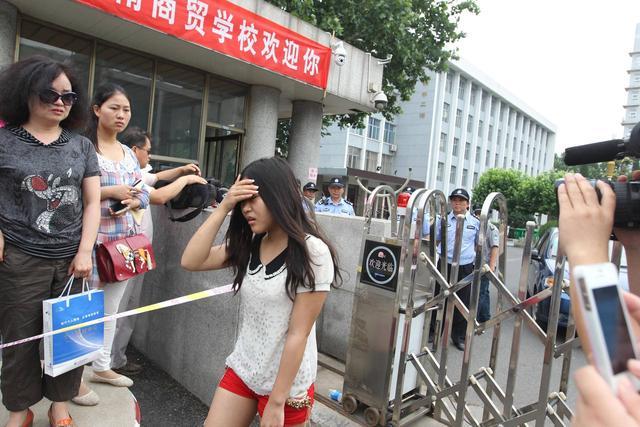 2017高考迟到考生（十年高考之囧）