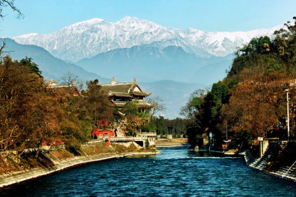2020成都周边旅游景点大全(成都周边旅游景点大全哪里最好玩)