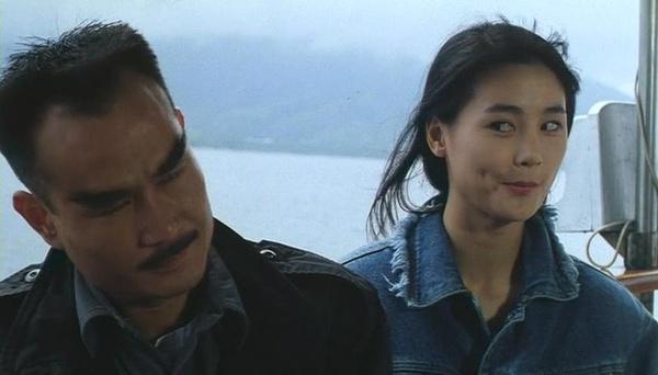 10《驱魔警察》这部影片与以往的电影不同,它是以四个小故事组成