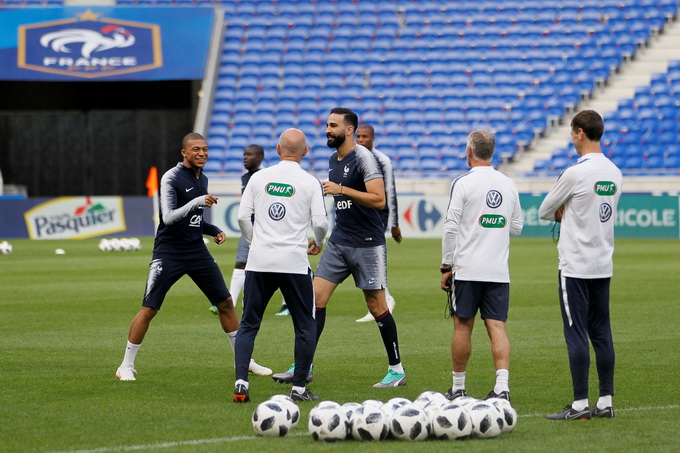 为什么禁止世界杯直播（互联网电视不允许直播世界杯 手机和PC看世界杯直播不受影响）-趣拿体育