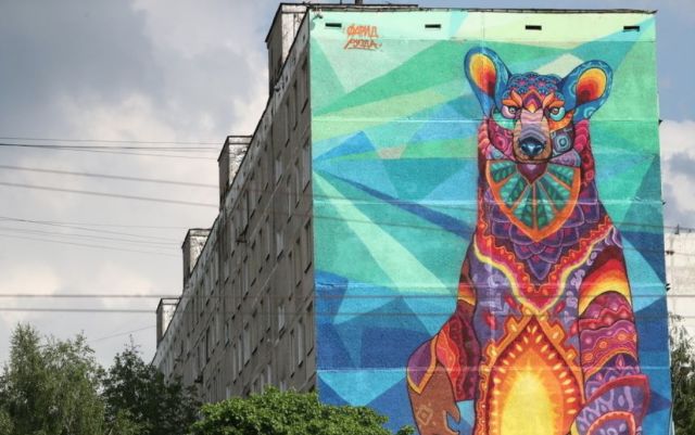 世界杯央视为什么独播（上届世界杯赚了15亿的央视，今年愿意分销版权了）