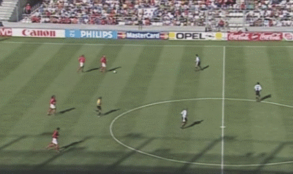 历史世界杯进球锦集（《遇见俄罗斯世界杯》-回忆世界杯精彩进球top10（上））