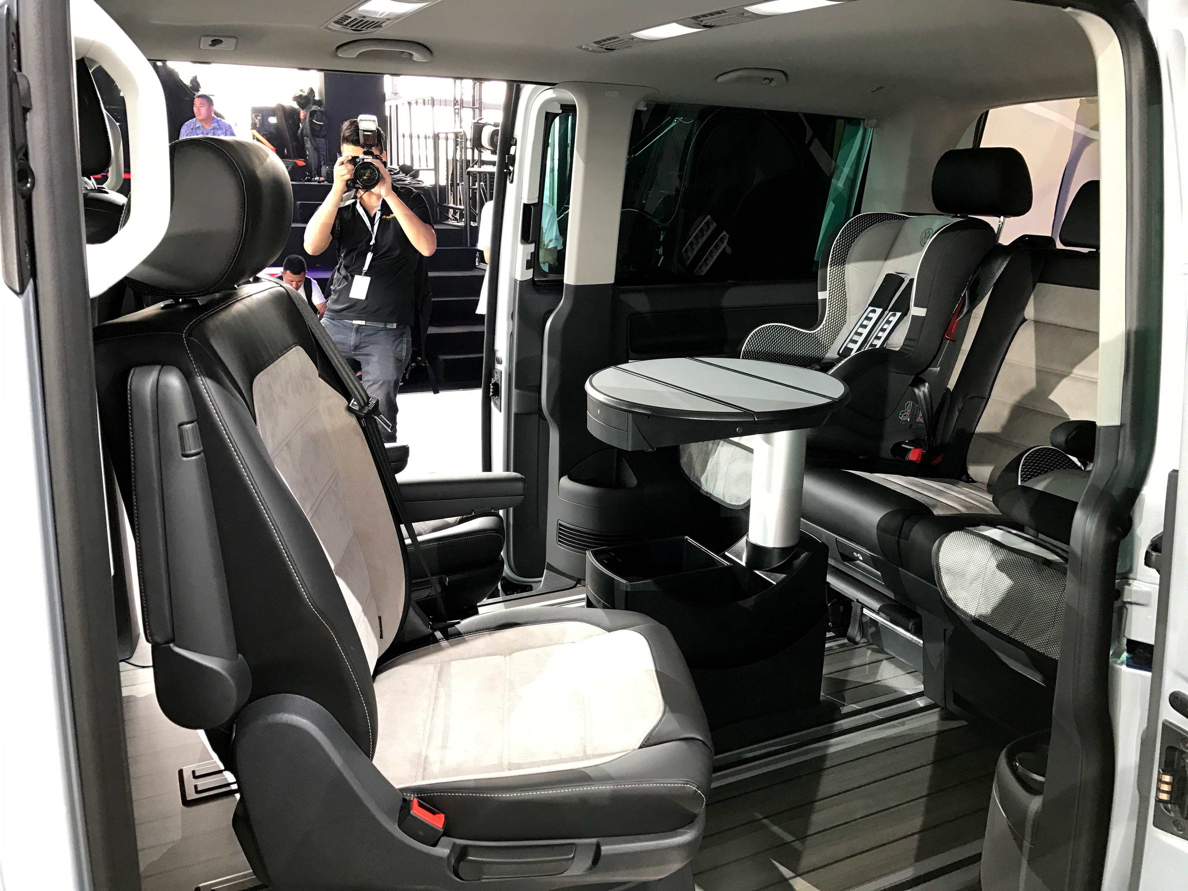 大众豪华商务车限量上市!堪比小房车,全国仅260台,你还等啥?