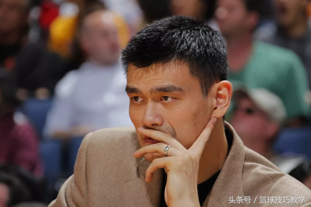 雨航为什么想去nba(好消息！有一名中国人将代表NBA球队出战夏季联赛！他能否留在NBA)