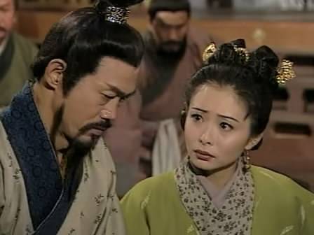 封神榜中的琵琶精靠丑角成名,戏里戏外都被敌对的杨戬"修了"