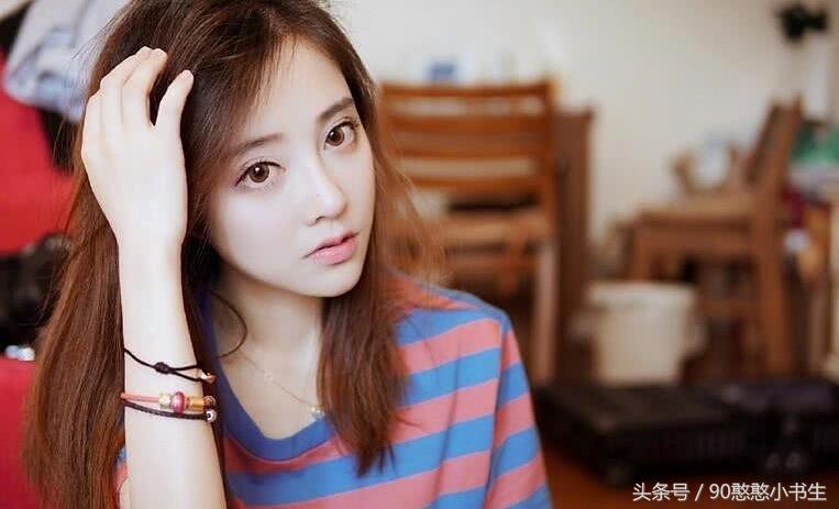 冯提莫会计门上央视新闻，细节爆出：男会计瞒妻每周与女主播幽会