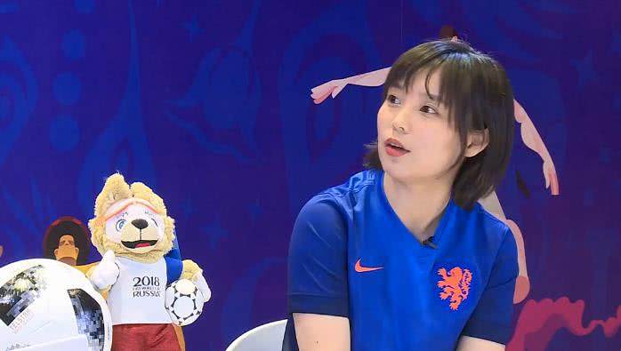 优酷体育世界杯女记者（优酷美女主播乔伊娜娇艳俄罗斯世界杯！球迷“人美，球也美”）-华海博客