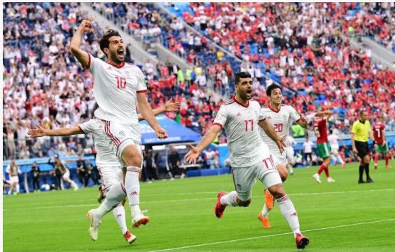 世界杯摩洛哥对伊朗的比赛(亚洲足球的骄傲！伊朗队绝杀摩洛哥涨士气 亚洲球队绝非软柿子)