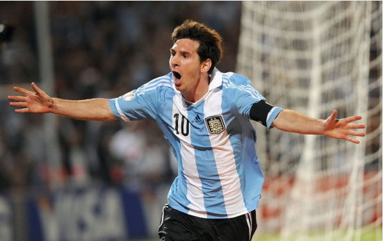 南非世界杯歌曲张靓颖(章子怡,杨幂,许晴,李冰冰都说喜欢梅西,但