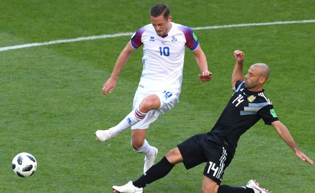 阿圭罗破门芬博阿松扳平梅西失点，阿根廷1-1冰岛