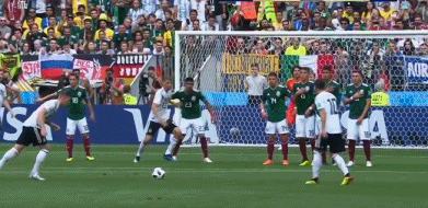 墨西哥足球联赛比分（洛萨诺进球制胜，墨西哥1-0击败德国）