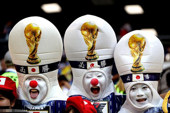 日本世界杯首胜(世界杯-开场176秒造点球 红牌 日本2-1擒哥伦比亚)