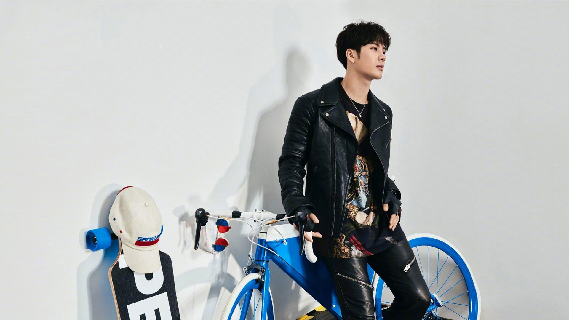 王嘉尔方发声明怒斥网络暴力，正式进入法律程序！被指玻璃心？