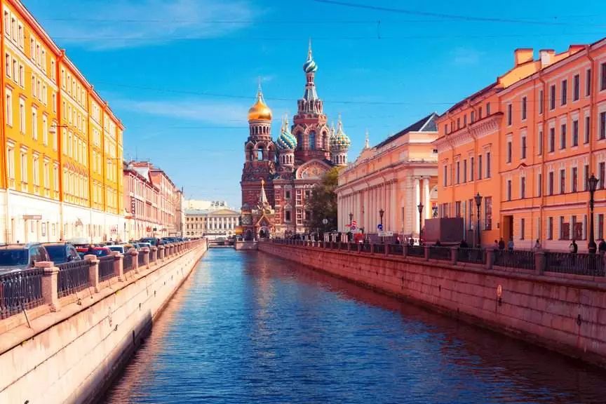 世界杯为什么在俄罗斯（与C罗一起探寻4年一次的世界杯，为什么幸临俄罗斯？）