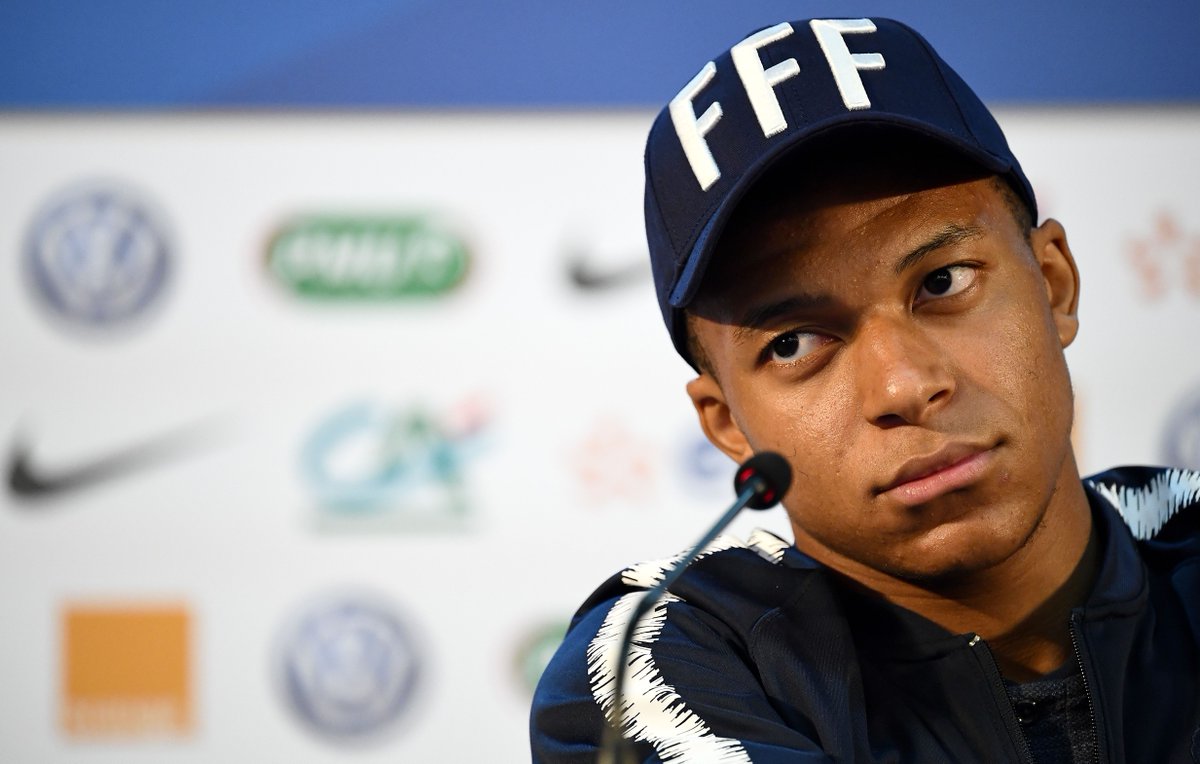 世界杯法国姆巴佩壁纸(忍者神龟姆巴佩:混乱街区走出的法兰西未来球王