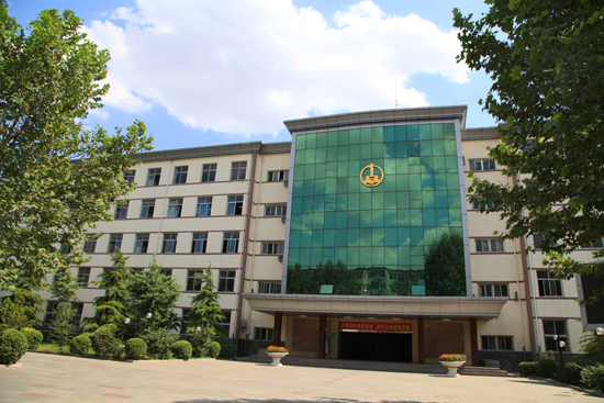 答:石家庄27中是河北省重点中学,省级示范性高中;具有30年的高中办学