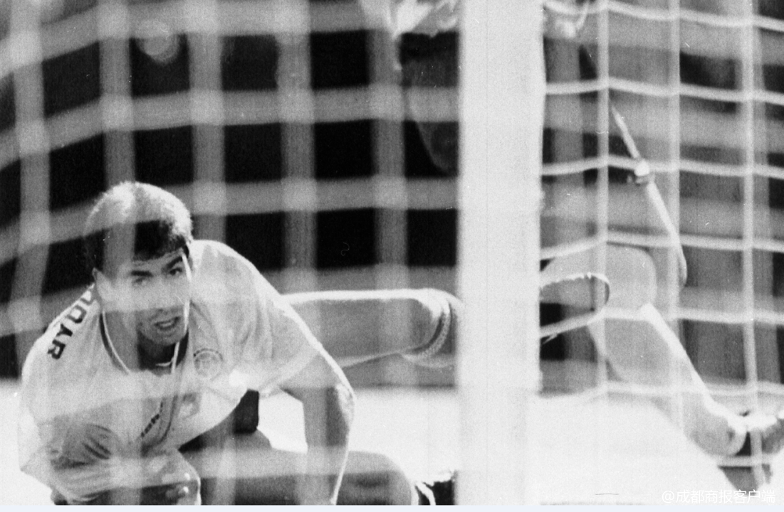 世界杯哥伦比亚为什么少个人（不幸言中：24年后哥伦比亚又见世界杯死亡威胁 这支魔性的球队有“毒”啊！）