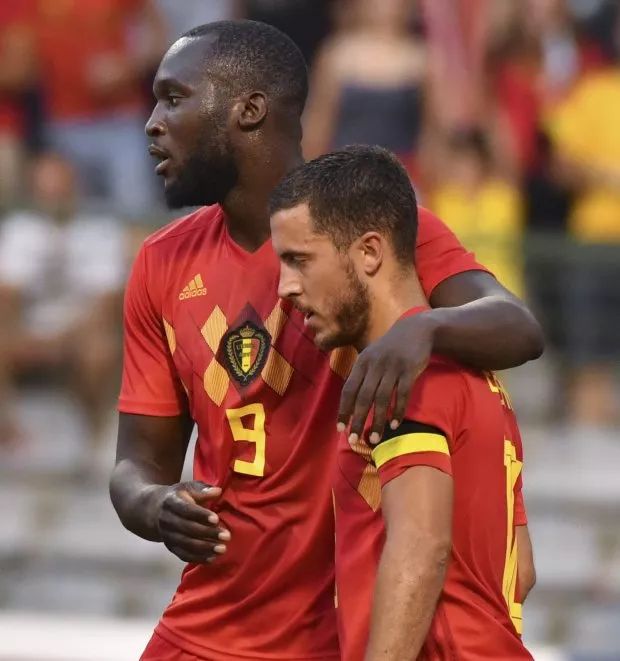 fifa15世界杯孔帕尼（曼联锋霸世界杯两举动展示未来队长风范！再改一缺点可成真正魔兽）