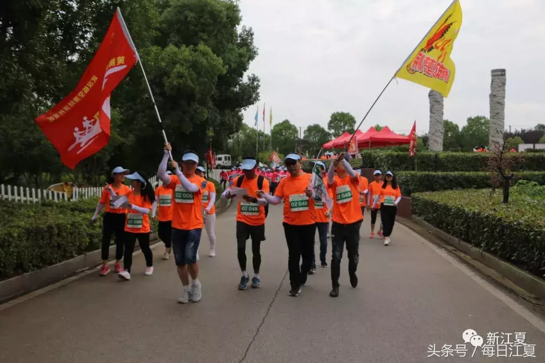 江夏区校园足球联赛下月开赛(武汉“军运杯”城市定向挑战赛（江夏区站）开赛)