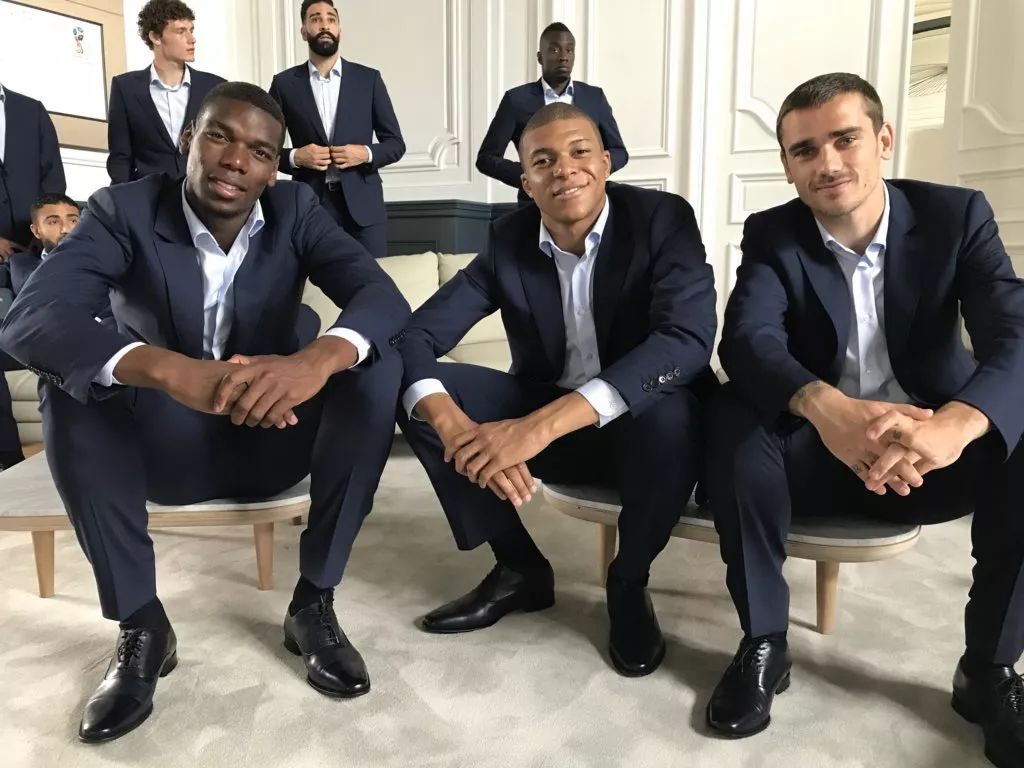 葡萄牙2018世界杯西装（2018世界杯西装大乱斗：西班牙是来搞笑的？）