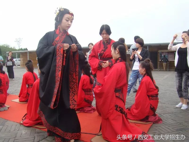 传播汉语，现华夏胜景！西安工业大学人文学院全方位解读！