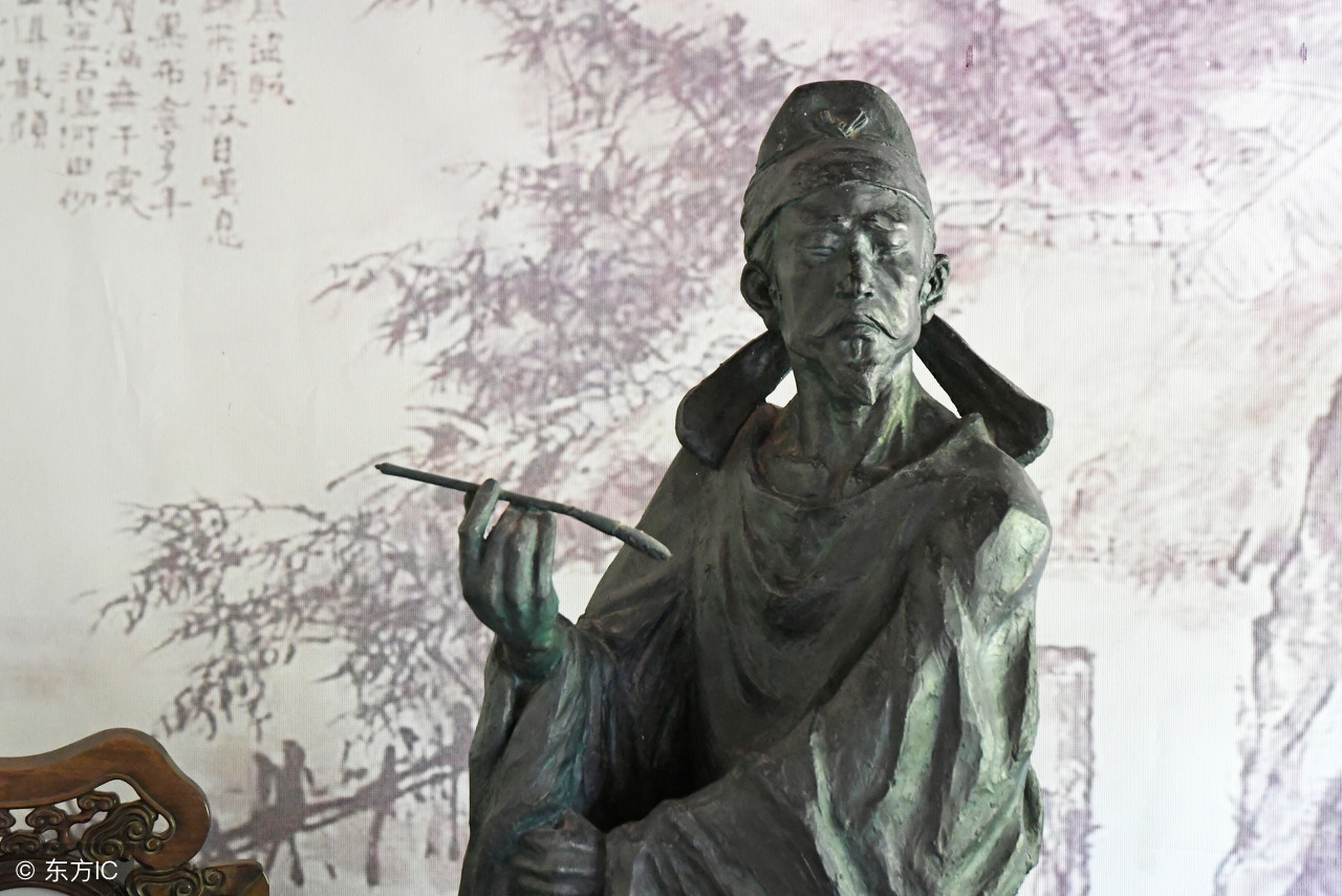 经典句子：不经一番寒彻骨，怎得梅花扑鼻香